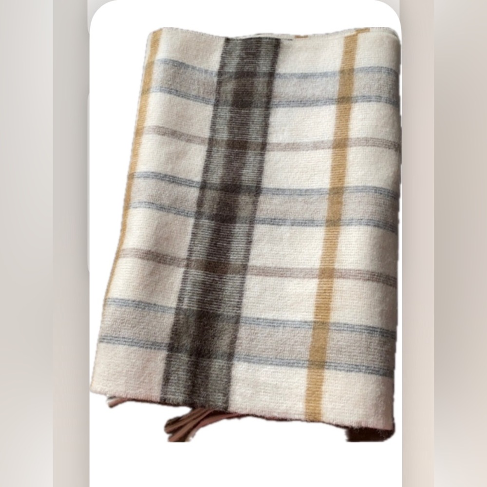 Checkered Scarf, The Scarf Source